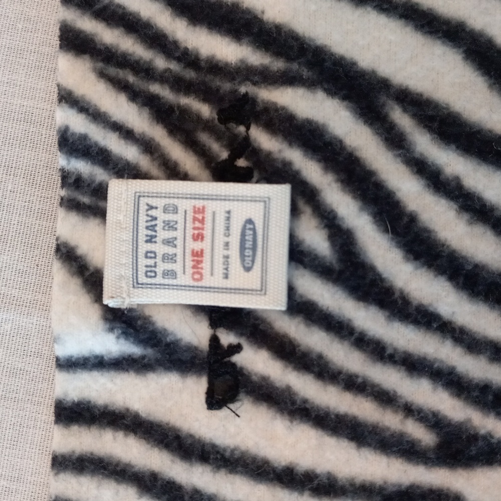 Scarf - Picture 5 of 5